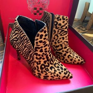 Vince Camuto Booties